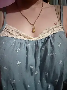 LeanaLy online show from 10/12/25, 09:08