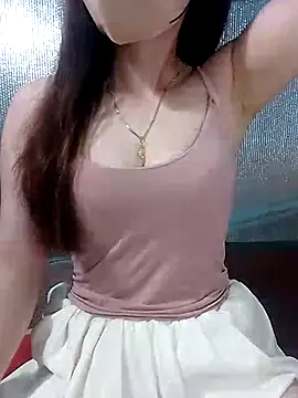 LeanaLy online show from 08/05/26, 12:24