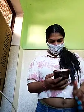 Snapshot of PG_girl_12th chatting on 10/18/25, 02:36 PG girl 12th online show from 10/18/25, 02:36