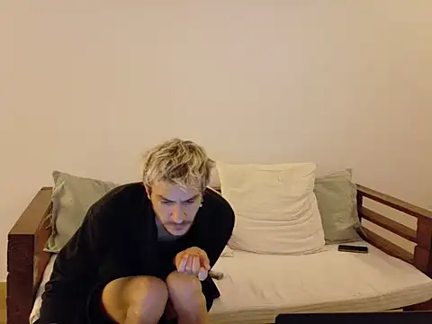 Snapshot of bpinside chatting on 10/21/25, 06:58 bpinside online show from 10/21/25, 06:58