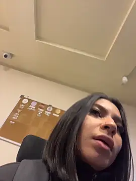 AlyssaRay online show from 03/26/26, 11:38