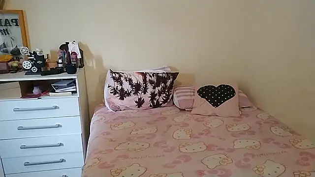 CllarinhaCortes online show from 02/20/26, 03:23