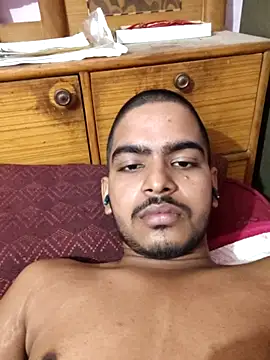 delhi  man 1 online show from 11/02/25, 08:22