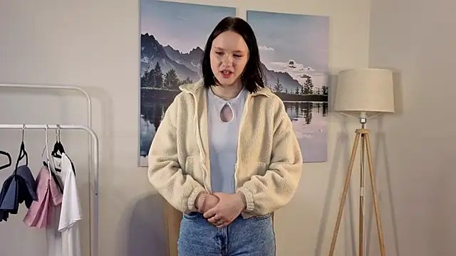 ShardaKusner online show from 10/15/25, 10:48