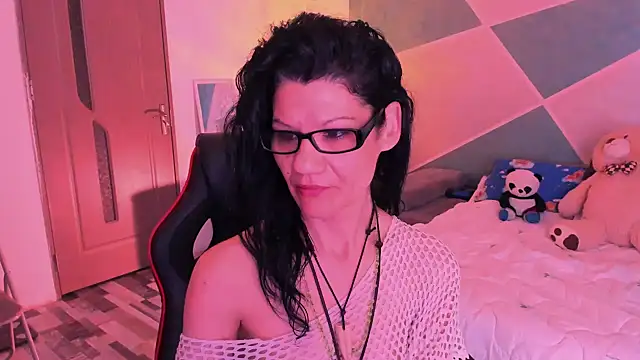SweetSin40 online show from 04/24/26, 07:38