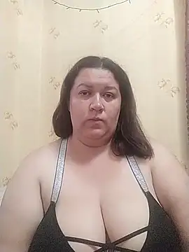 Snapshot of 1xdevo4ka_katyax1 chatting on 10/18/25, 01:56 1xdevo4ka katyax1 online show from 10/18/25, 01:56