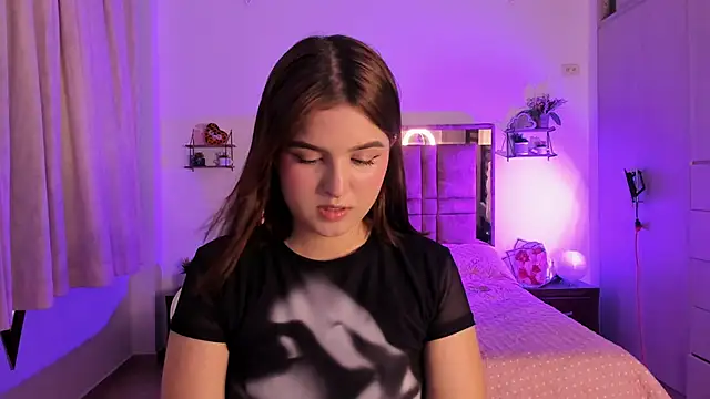 MIACUTEE  online show from 01/05/26, 09:07