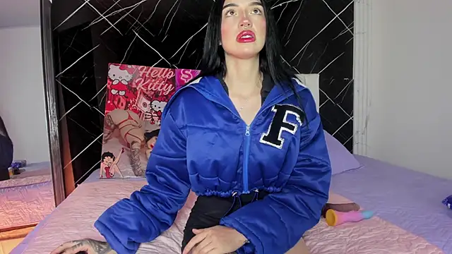 Candy leilaa3 online show from 11/21/25, 03:38