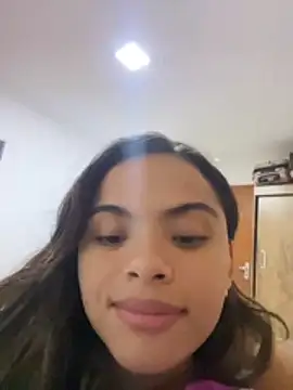 safadinhaquenteW online show from 10/31/25, 07:48