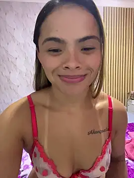 safadinhaquenteW online show from 03/26/26, 02:39