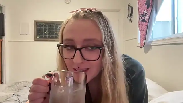 Snapshot of Pattyworld69 chatting on 11/23/25, 08:52 Pattyworld69 online show from 11/23/25, 08:52