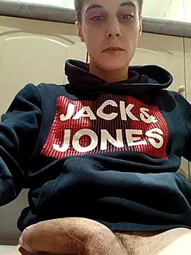 Snapshot of fresh-laD chatting on 12/21/25, 03:24 fresh-laD online show from 12/21/25, 03:24