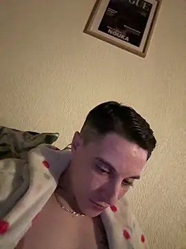 Snapshot of fresh-laD chatting on 03/12/26, 02:18 fresh-laD online show from 03/12/26, 02:18