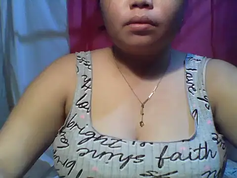 Snapshot of sweet_rhetta04 chatting on 10/17/25, 08:17 sweet rhetta04 online show from 10/17/25, 08:17