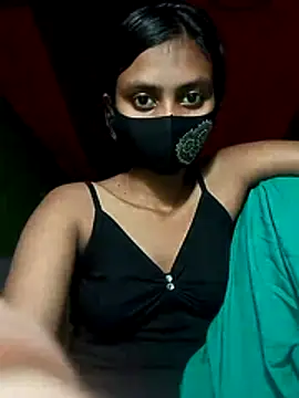 Night Queen20 online show from 10/31/25, 08:37