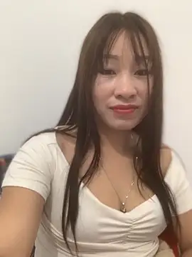 Linh sexyy online show from 11/23/25, 10:09