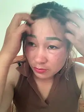 Linh sexyy online show from 04/17/26, 06:49