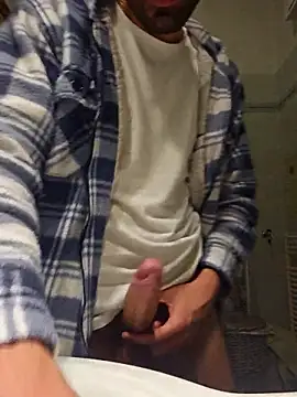 Snapshot of Arf097 chatting on 02/25/26, 12:09 Arf097 online show from 02/25/26, 12:09