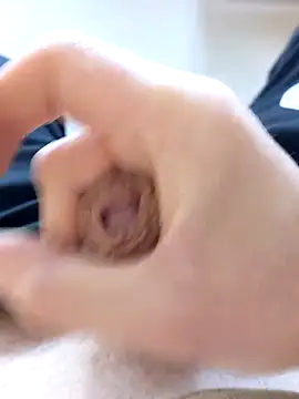 szabi1995 online show from 10/13/25, 08:09