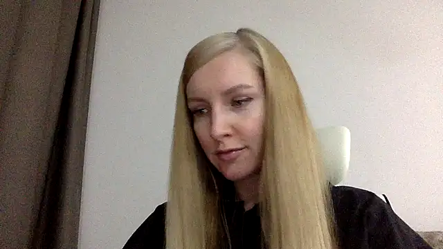 Snapshot of Neralith chatting on 06/22/26, 06:49 Neralith online show from 06/22/26, 06:49
