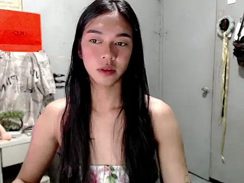 Snapshot of miatrixs chatting on 03/18/26, 05:05 miatrixs online show from 03/18/26, 05:05