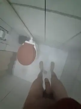 Snapshot of magrelo10 chatting on 10/15/25, 03:17 magrelo10 online show from 10/15/25, 03:17