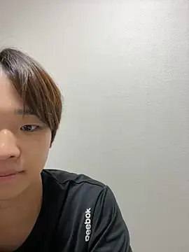 nagi 112 online show from 10/20/25, 12:16