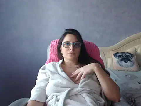 LuckyLisa23 online show from 01/14/26, 11:49