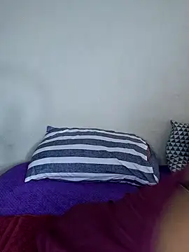 certifiedhottie2025 online show from 04/11/26, 07:45