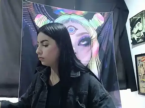 AlanaCollins- online show from 10/20/25, 11:32