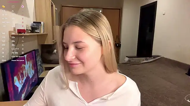 VictoriaMystery online show from 11/03/25, 04:52