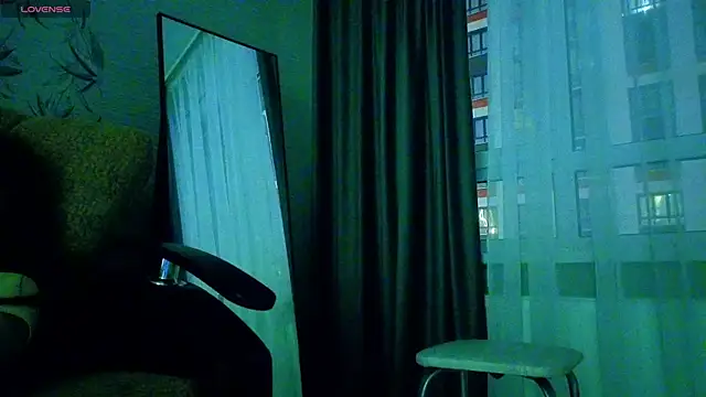 MissPompadure online show from 12/22/25, 02:14