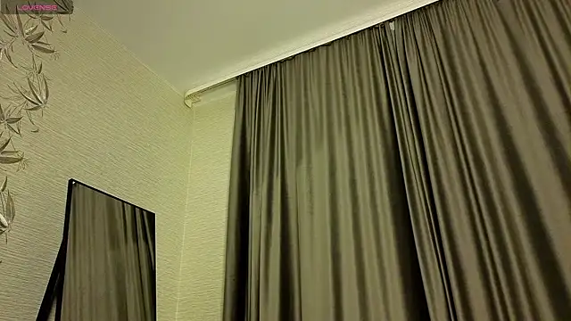 MissPompadure online show from 01/12/26, 10:04