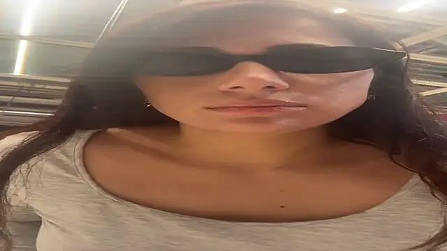 Snapshot of mamimamacitaaa chatting on 03/09/26, 10:19 mamimamacitaaa online show from 03/09/26, 10:19