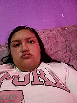 Snapshot of natt-bigass chatting on 08/09/26, 08:03 natt-bigass online show from 08/09/26, 08:03