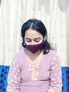 Hot Baby250 online show from 12/17/25, 10:54