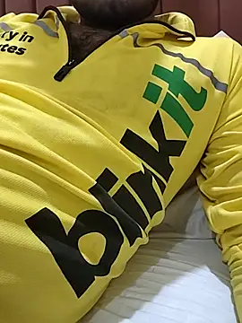 Money girl  online show from 11/08/25, 04:07