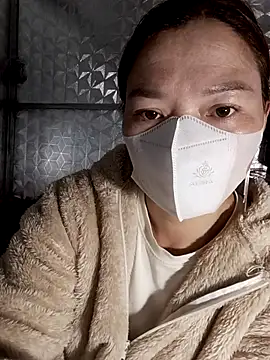 nat-tri online show from 12/17/25, 03:18