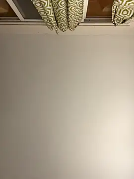 Snapshot of calienteatope chatting on 11/17/25, 03:23 calienteatope online show from 11/17/25, 03:23