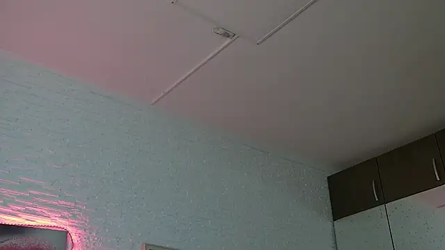 ArielFoxy online show from 12/18/25, 03:07