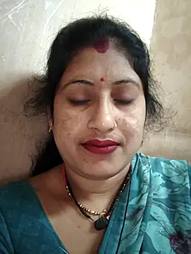 Snapshot of Rayal_bhabi chatting on 05/01/26, 01:32 Rayal bhabi online show from 05/01/26, 01:32