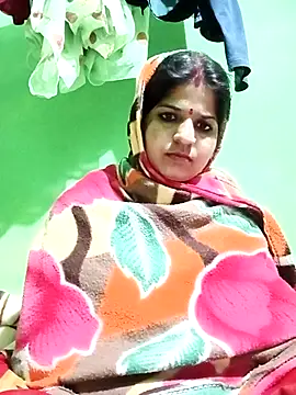 Karishma cute online show from 11/11/25, 07:36