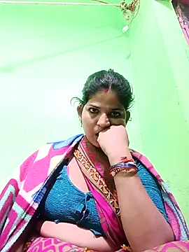 Karishma cute online show from 11/30/25, 05:00