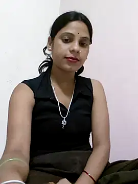 Snapshot of Nitya_hot chatting on 04/08/26, 04:40 Nitya hot online show from 04/08/26, 04:40
