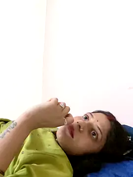 Snapshot of Nitya_hot chatting on 04/10/26, 02:11 Nitya hot online show from 04/10/26, 02:11