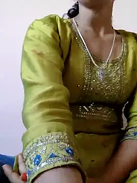 Snapshot of Nitya_hot chatting on 04/15/26, 02:07 Nitya hot online show from 04/15/26, 02:07