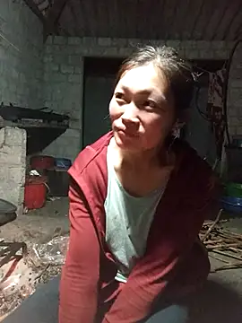 siusiu-00 online show from 10/24/25, 12:34