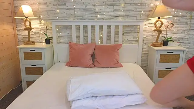 Soft Lilly online show from 04/27/26, 05:27