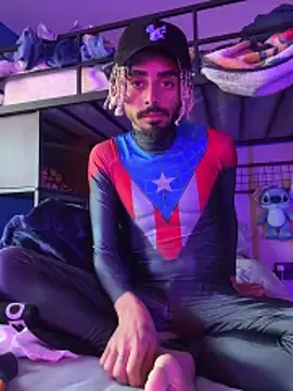 Snapshot of shadespider chatting on 03/18/26, 09:29 shadespider online show from 03/18/26, 09:29