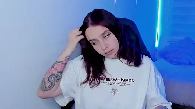 Emily Lindey online show from 01/19/26, 06:39